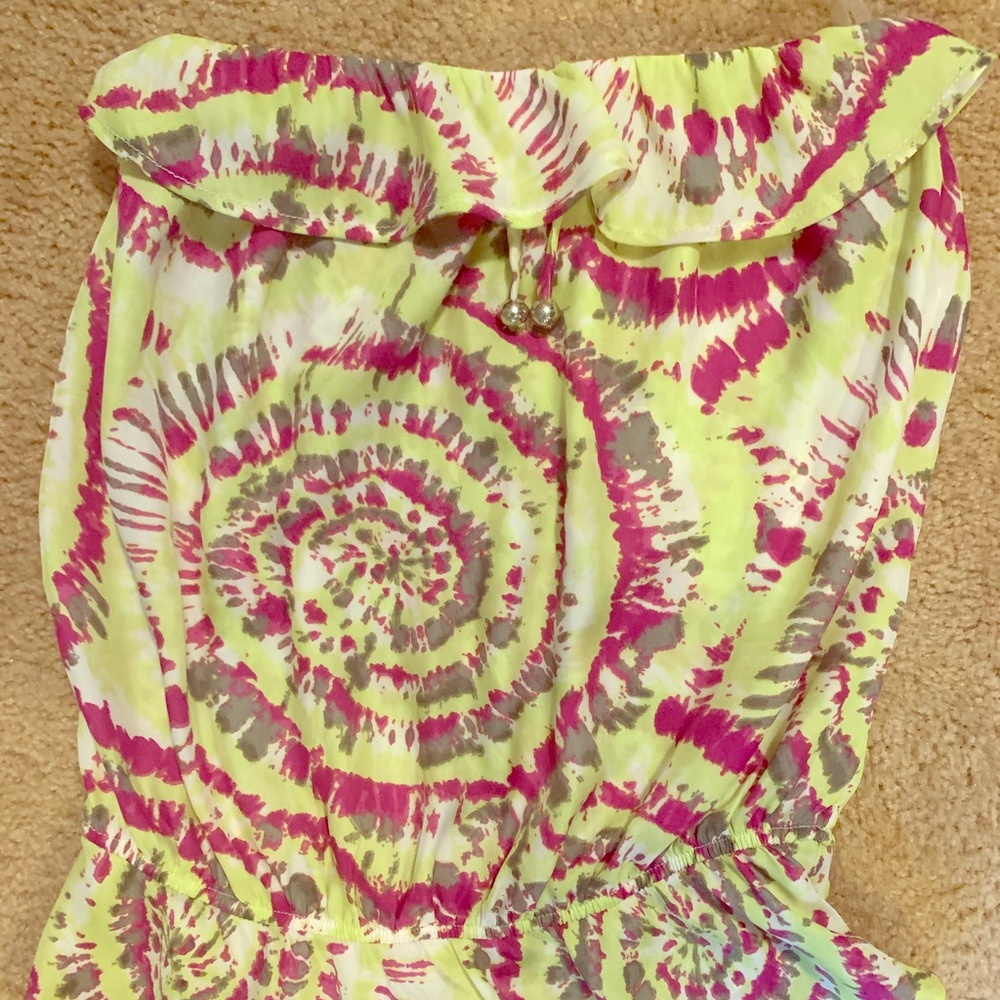 Gap sleeveless top